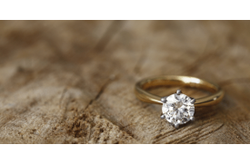 The meaning of solitaire engagement rings